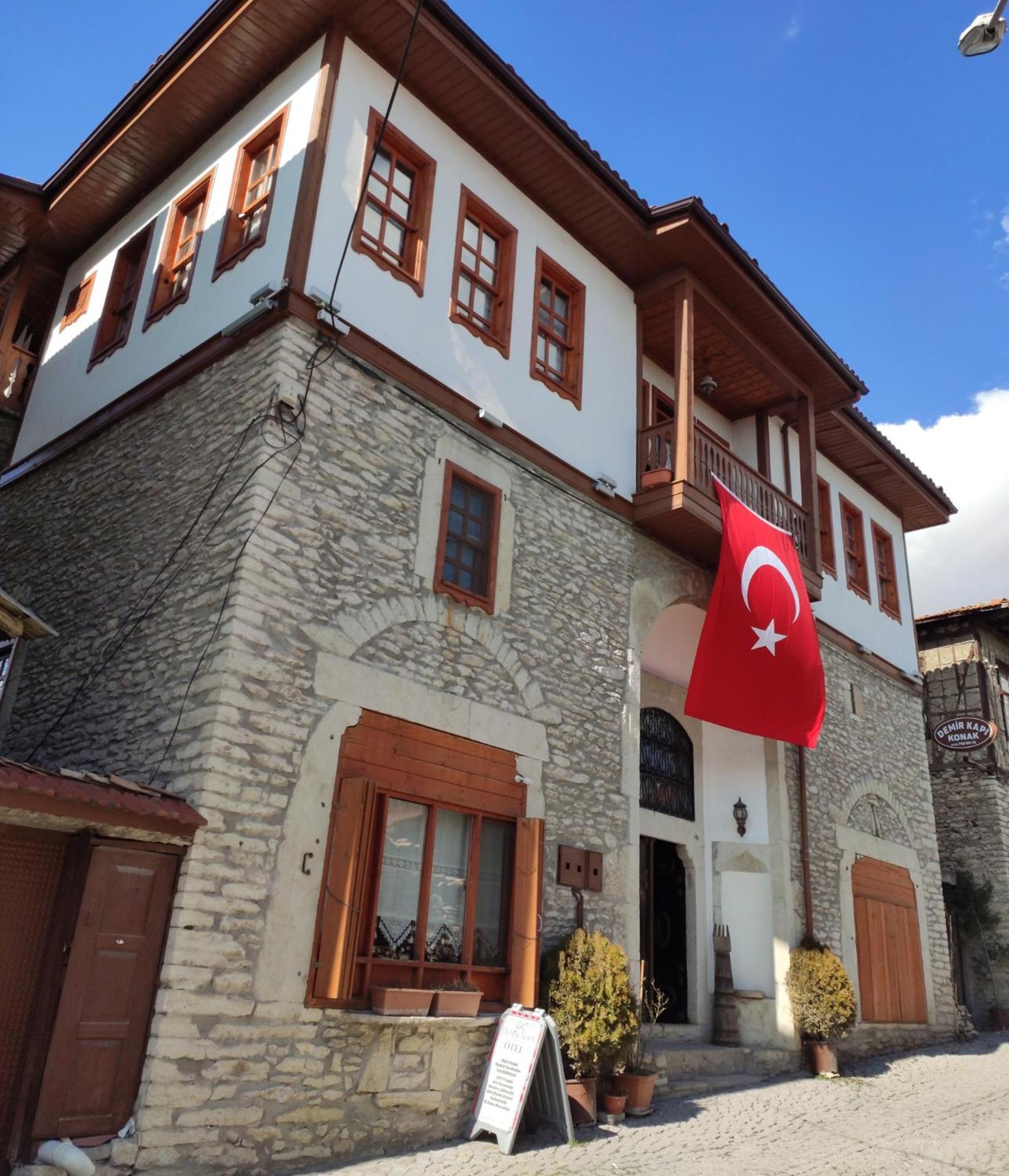 Demirkapi Konak Hotel ซาฟรานโบลู ภายนอก รูปภาพ