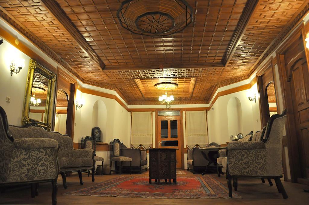 Demirkapi Konak Hotel ซาฟรานโบลู ภายนอก รูปภาพ